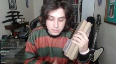 agora sim é um homem de cultura