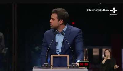 Esperou o contato, o contato veio