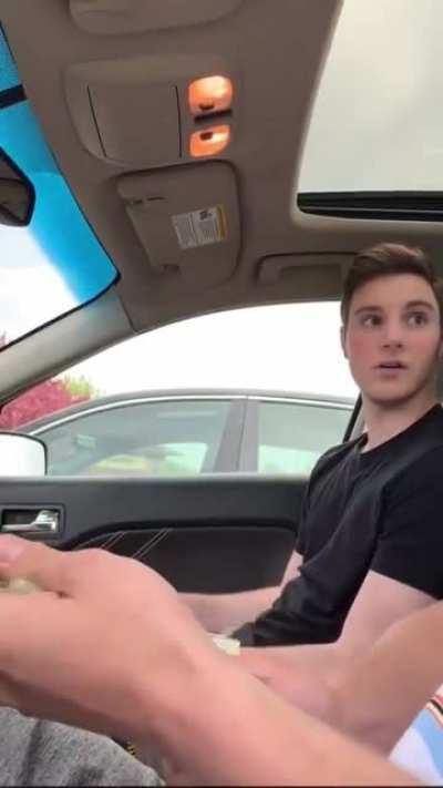 Video of My old homie robbing a kid and it went like this..