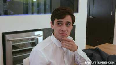 FamilyStrokes - Prom Night Pussy Practice (Melody Marks)