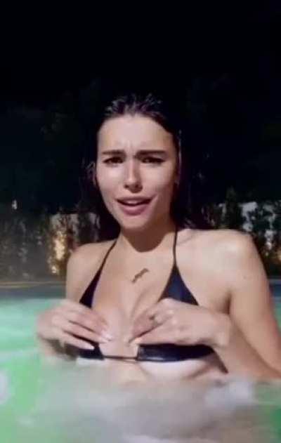 desperately need to tittyfuck Madison Beer