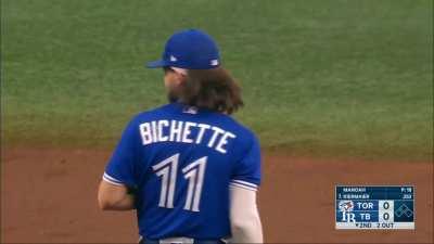 [Highlight] [Highlight] Kevin Kiemaier's first plate appearance after learning about the Blue Jays game plan on how to pitch to him