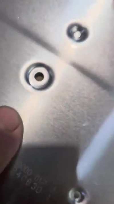 haciendo ingenieria inversa a la antena Starlink mini.....se viene la competencia argentina....tiembla Elon Mosk