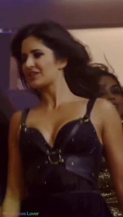 Katrina Kaif bang bang