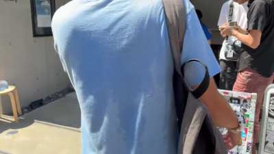 1pm Monday, the gallery opens for General exhibition, and there’s a crowd!