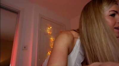 Well, she know knows her audience. 😂🥵