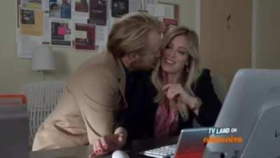 Hilary Duff can't resist a good finger fuck