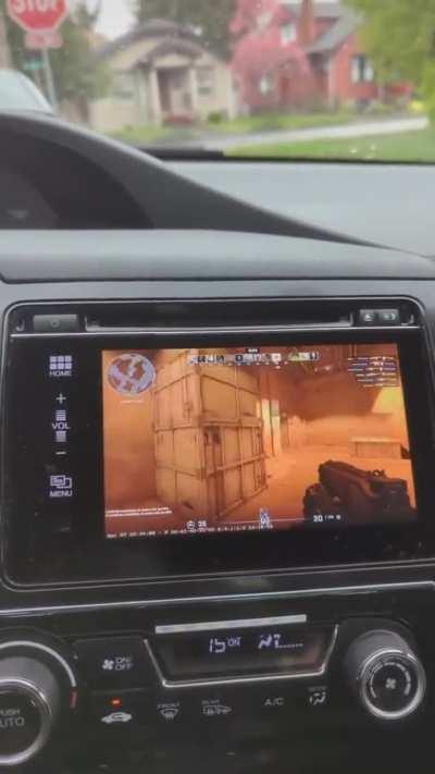 Adam teybe cs2 yüklemiş amk