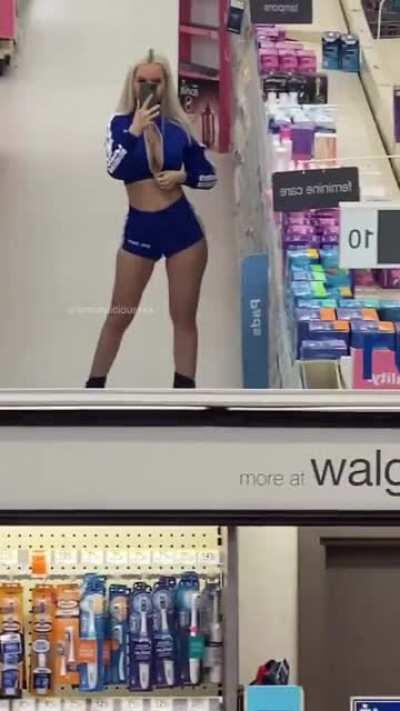 Selfie break at Walgreens [oc] [GIF]