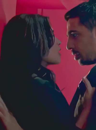 Richa Chadha and Gulshan Devaiah in Cabaret (2019)