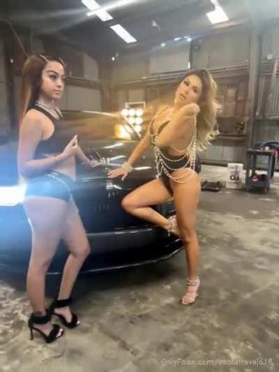 Malu BTS Car Photoshoot Twerk