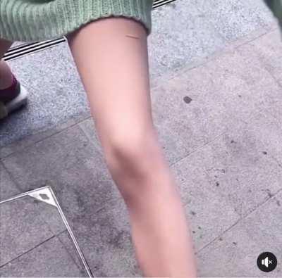 Миледи, для вас ухищрения технического плана! Отныне бритье ног ненадобное!