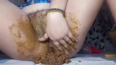 Bury your face in this? [F]