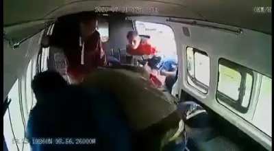 Public transport thief fails the hit and the passengers take a revenge