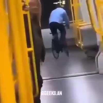 Hope you like the meme!😁