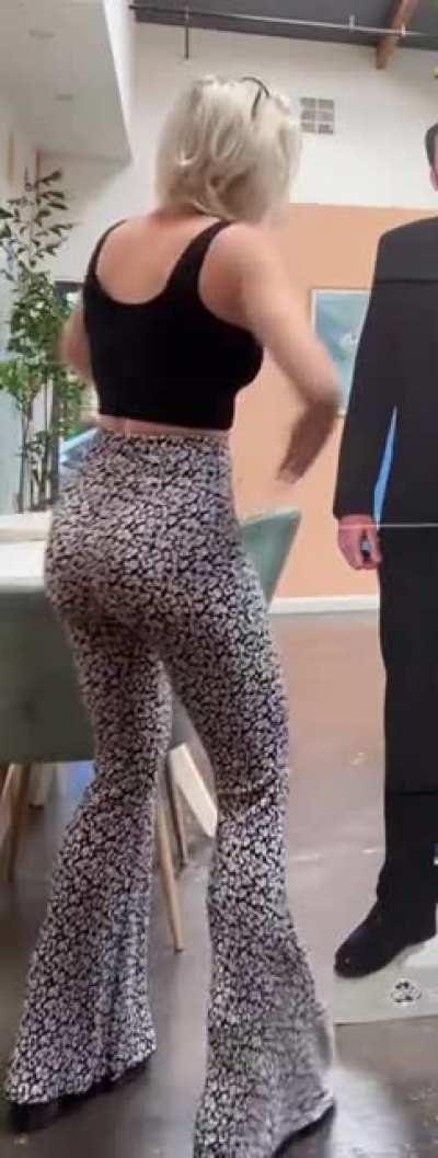 TikTok 11.29.21 Slowmo