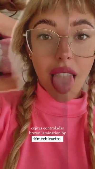 Nati jota pidiendo leche👅👅