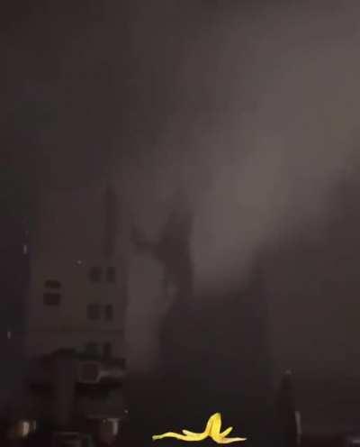 Carti slipped on a banana peel