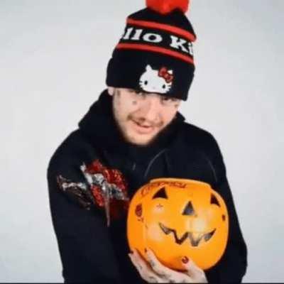 Reminder to make your lil peepkin this halloween🤍🤍🤍