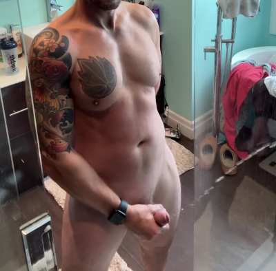 Boner piss into the shower
