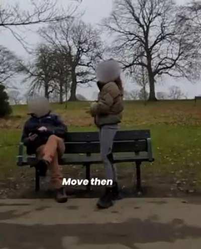 Why won't you move for my livestream?