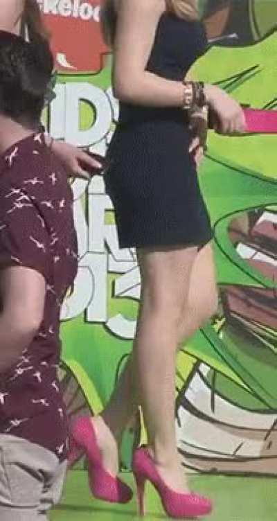 Jennette McCurdy sexy dress