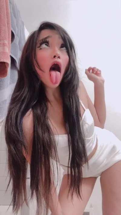 oh no! not another ahegao vid!