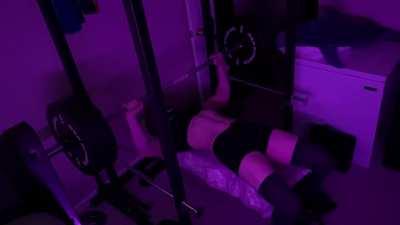 Sigma tip: u can bench 225 and be cute