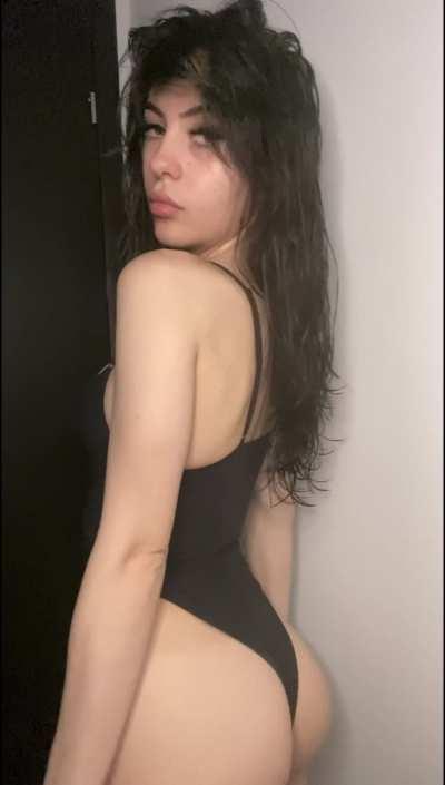 Isabela (@blizzyeee) [onlyfans]