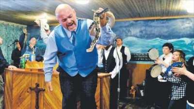 64 bits, 32 bits, 16 bits