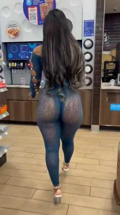 Shamayne Shay 😍🍑