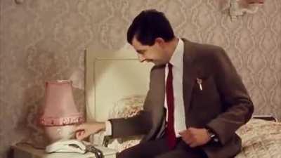 [Mr. Bean] Mr Bean phones Iskall