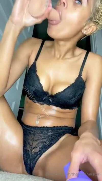 This story is messy 🤪💦