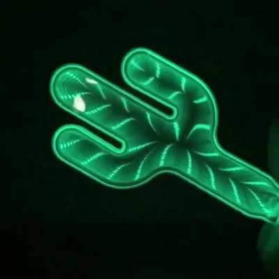 The infinite cactus lamp.