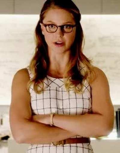Melissa Benoist and her great arms