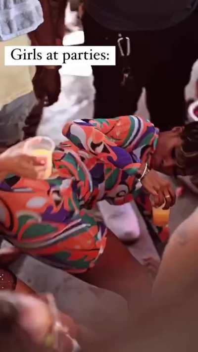 Big booty women kept teasing lesbian lady at the club.