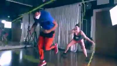 Breakdance moves X Double Dutch