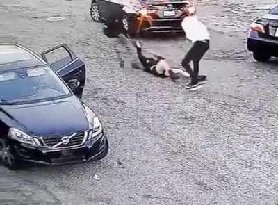 Violent robbery in Oakland, CA.