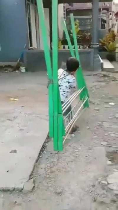 Don't help, just film