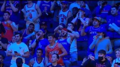[Highlight] Knicks fans let Trae know he's currently public enemy #1