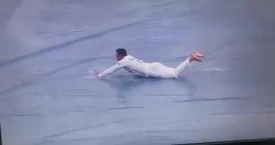 Shakib-al-Hassan making the most of the rain delay in the cricket
