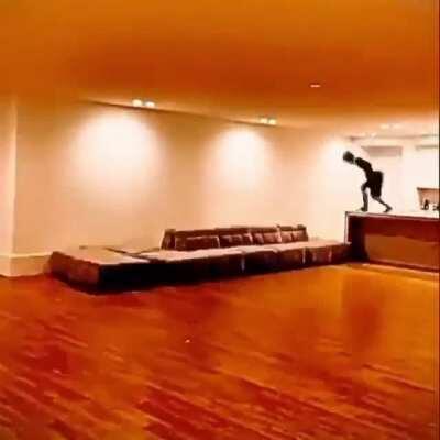 I dare you redditors to make something out of this video. Do it now