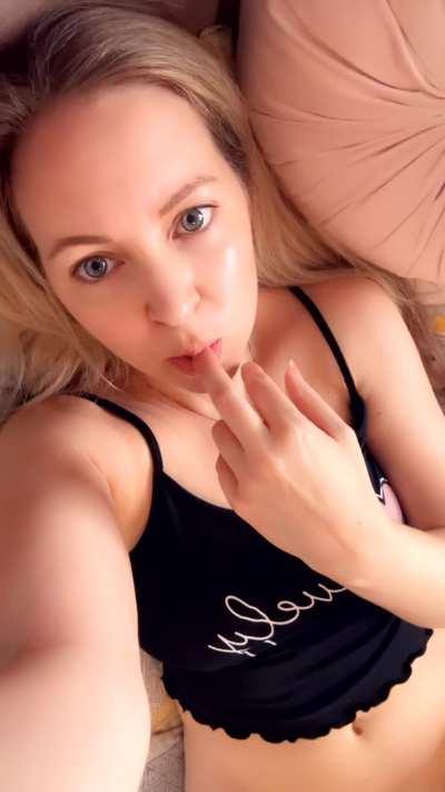 Just a milf with a hungry pussy