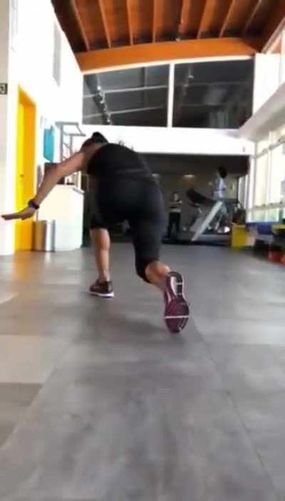 What a rupturing Achilles’ tendon looks like