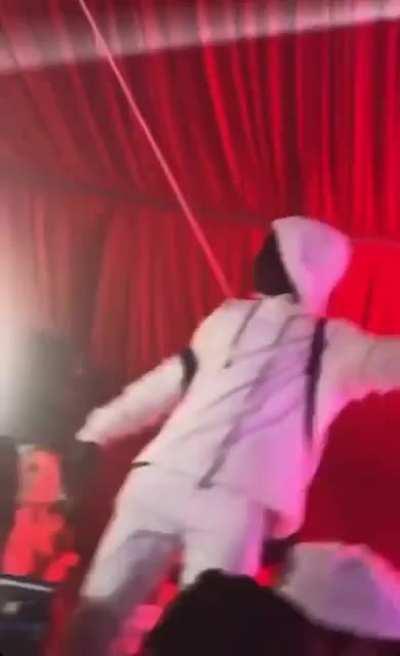 Travis, James Harden, Lil Uzi Vert, & Kid Cudi all going crazy at the party😭