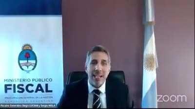 Me parece que a otro fiscal se le va a romper la notebook