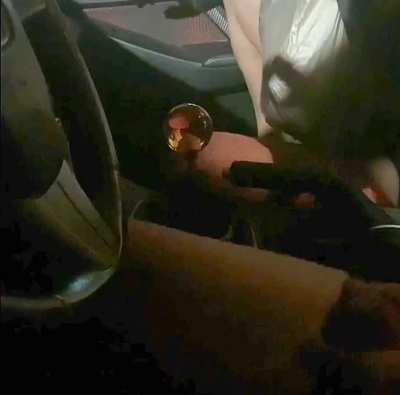 You can make lots of gooning friends if you drive a taxi with your fat shlong out. 🤫😅🫣🤤