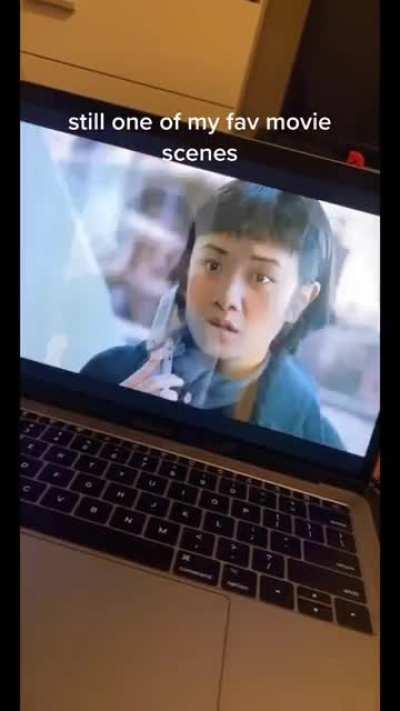 The funniest scene I’ve seen in a while 🤣