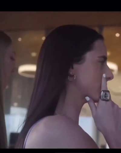 She fine😫😫😏😏😏