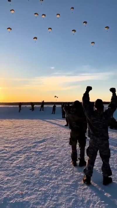 A parachute failure during a paratroopers drill